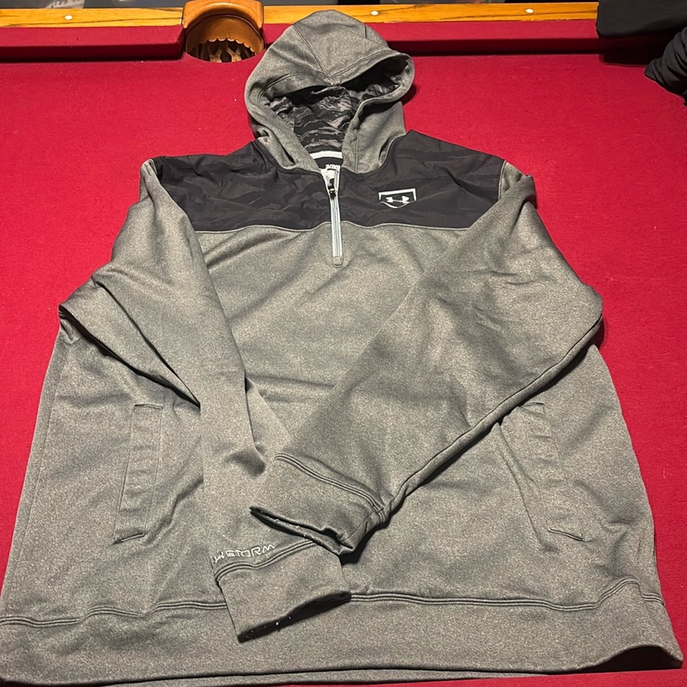 Under Armour 1/4 zip baseball hoodie